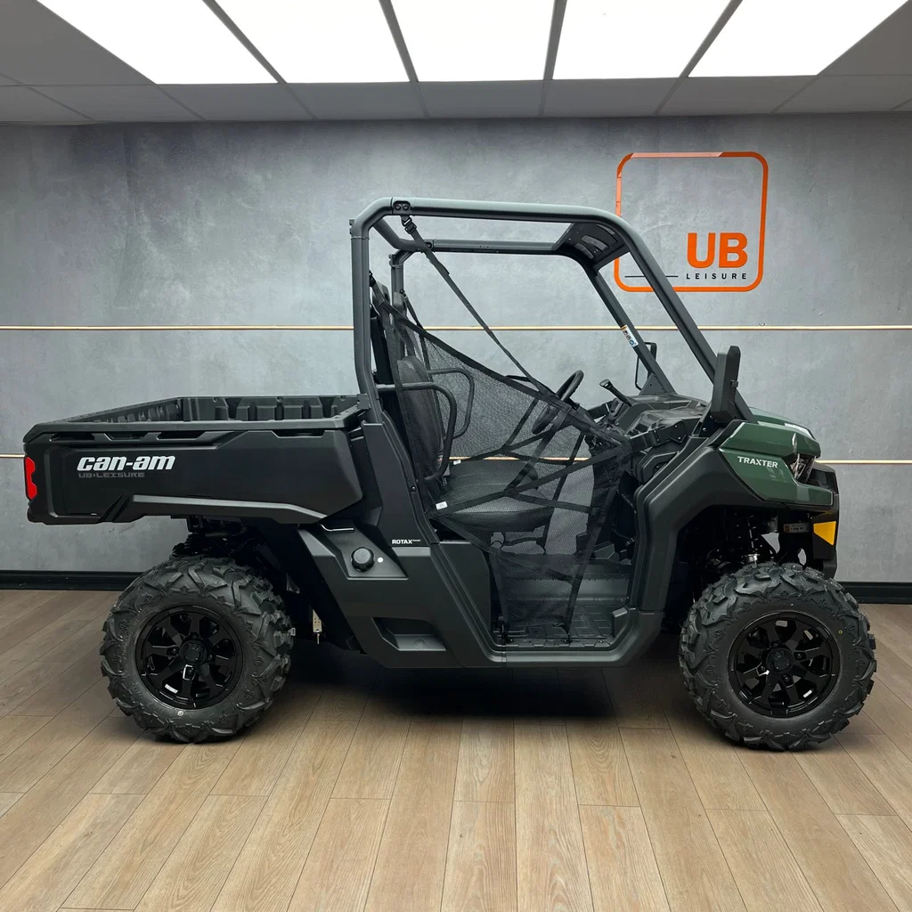 New 2026 Can-Am TRAXTER DPS HD9 - COMPASS GREEN