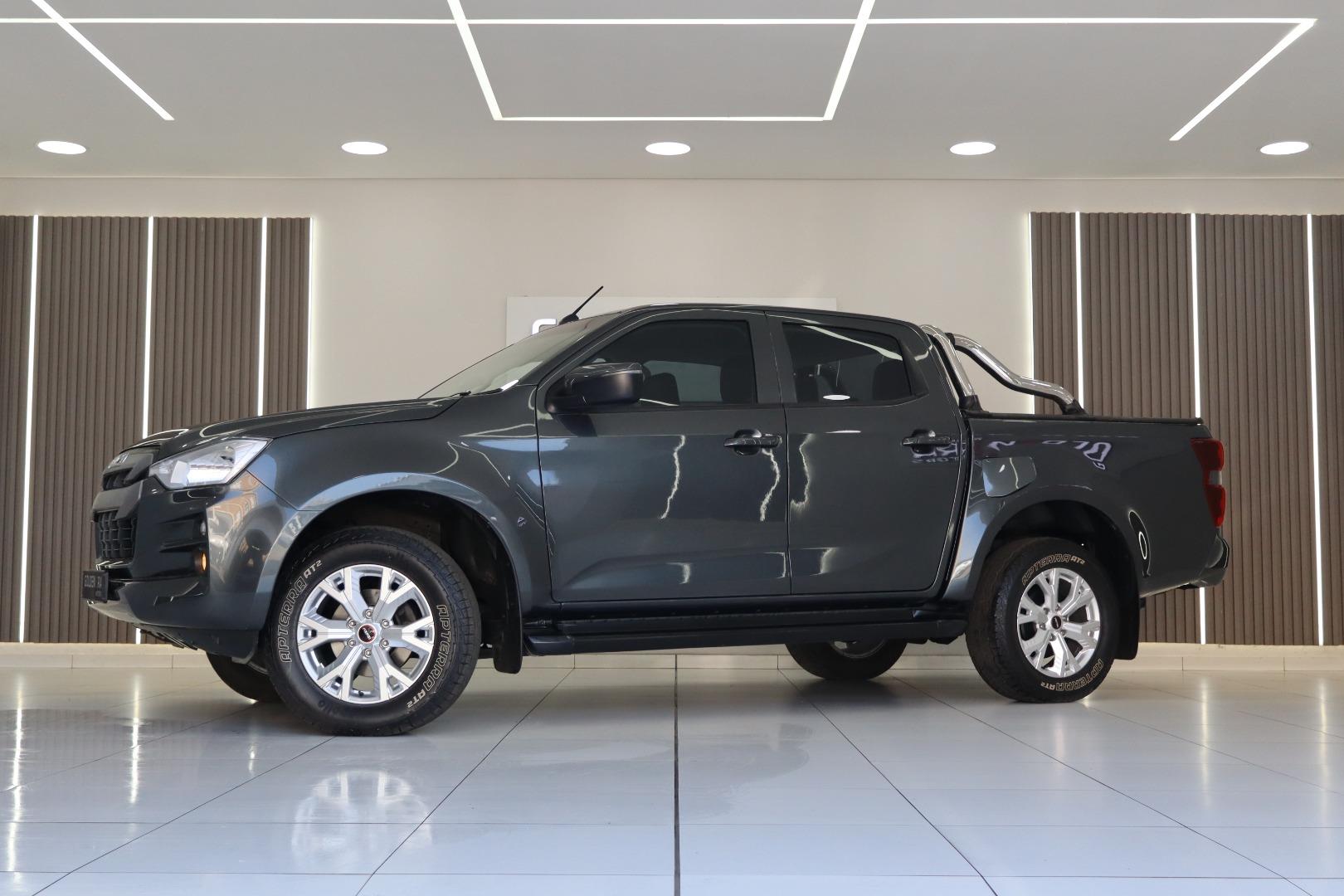 Used 2023 Isuzu D-Max 3.0TD double cab LS 4x4 auto