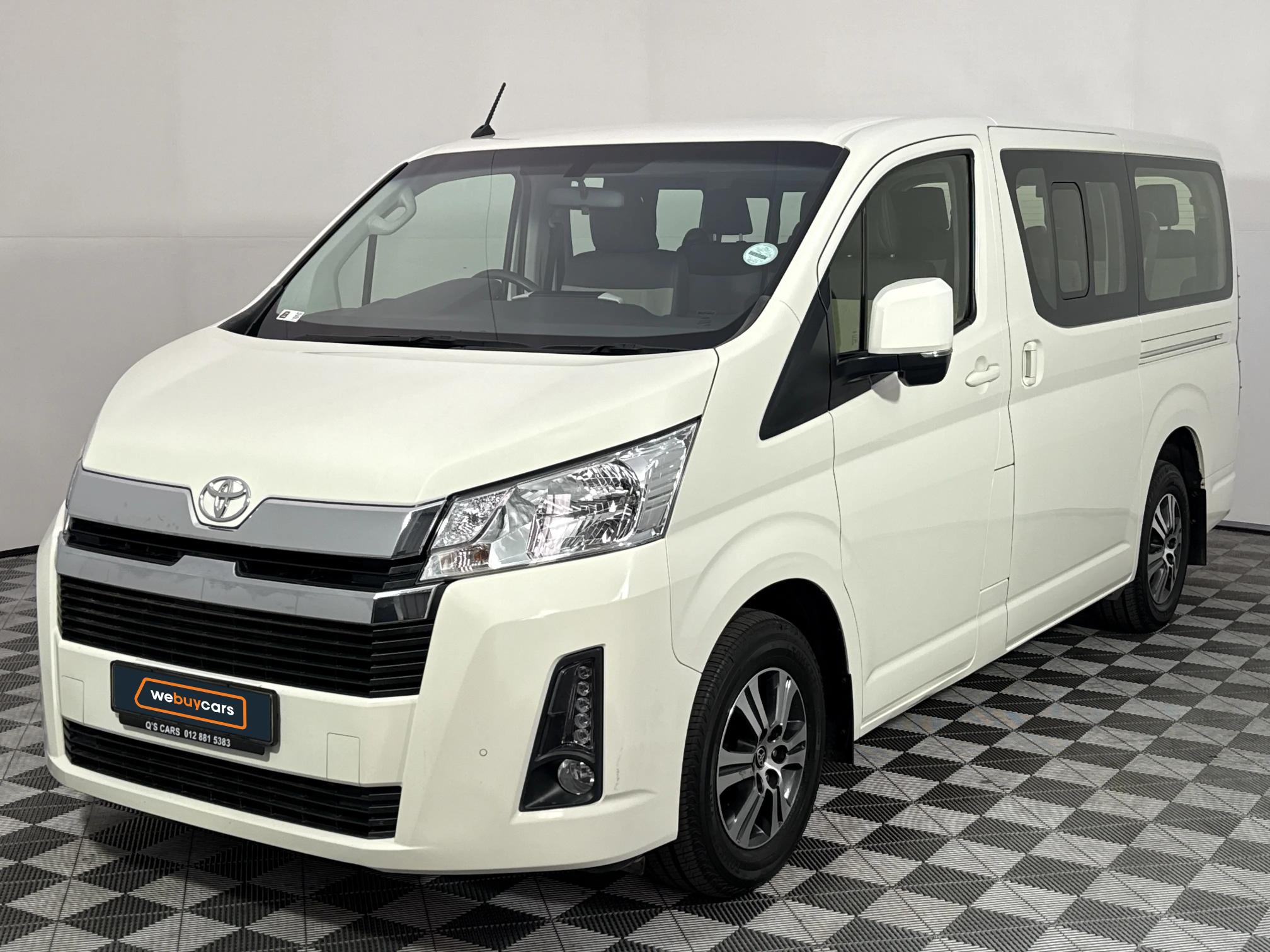 Used 2025 Toyota Quantum 2.8 LWB bus 11-seater GL