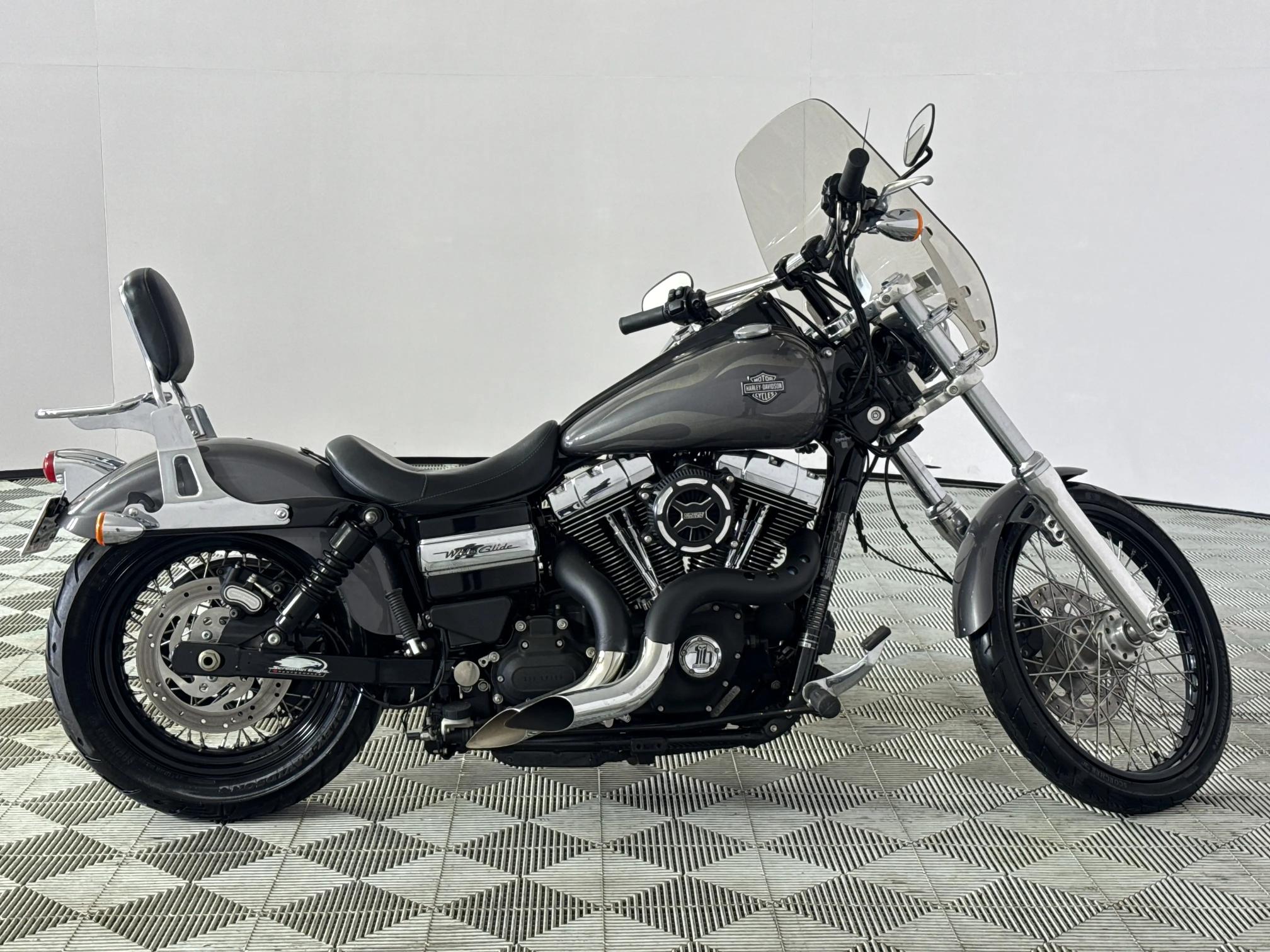 Used 2017 Harley Davidson Dyna Wide Glide