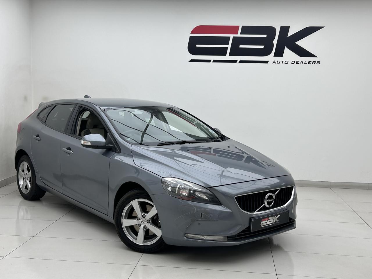 Used 2019 Volvo V40 T3 Kinetic