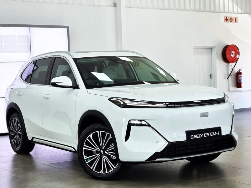 Used 2026 Geely E5 EM-i Apex