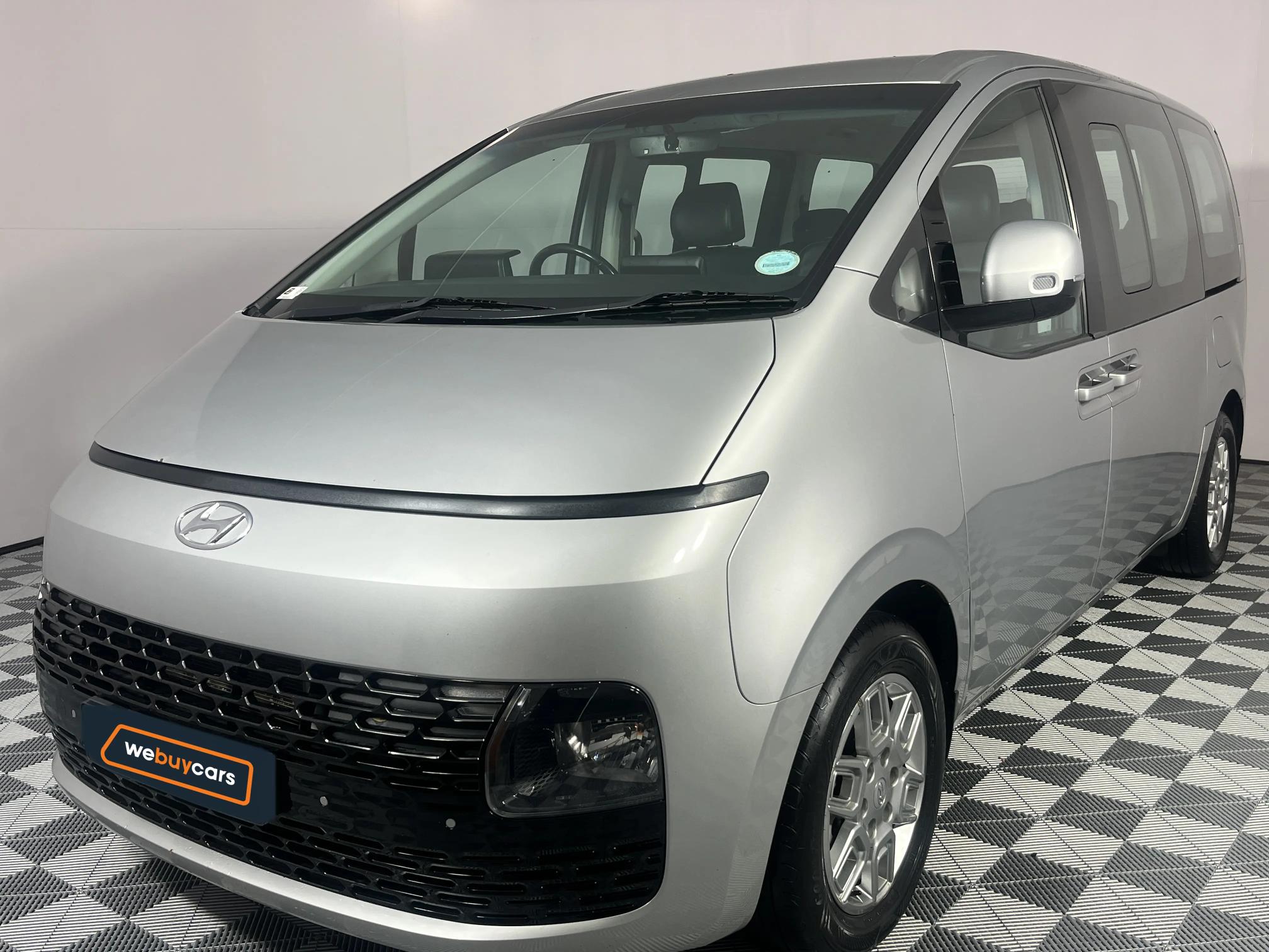 Used 2022 Hyundai Staria 2.2D Executive 9-seater