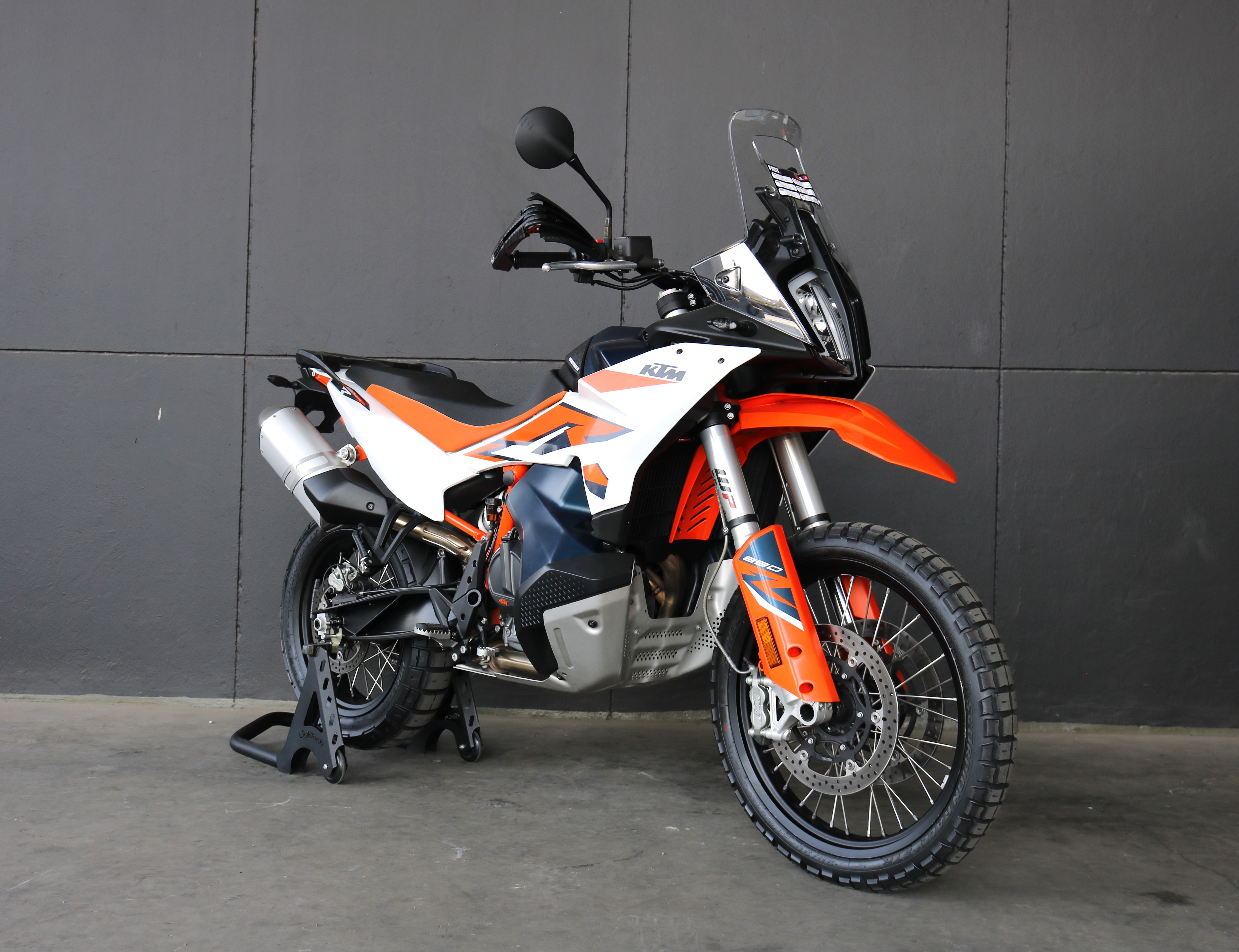 KTM 890 ADVENTURE R