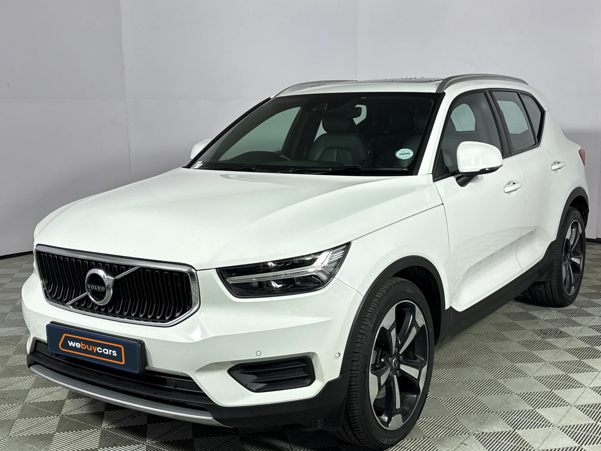 Used 2018 Volvo XC40 D4 AWD Momentum