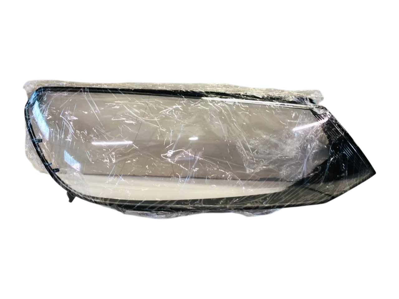 VW Touareg replacement headlight lens - Right side