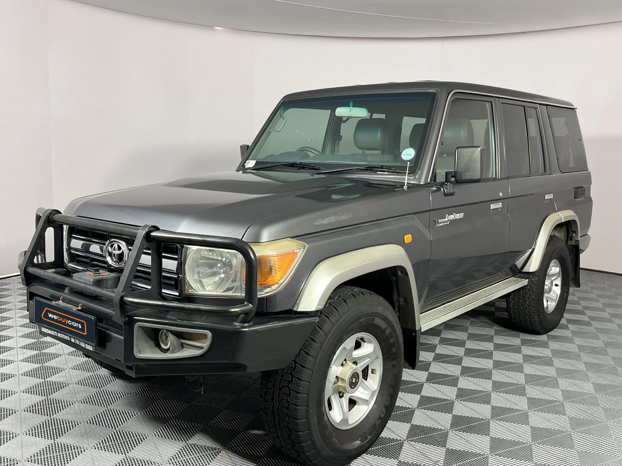 Used 2011 Toyota Land Cruiser 76 4.2D station wagon 60th Edition