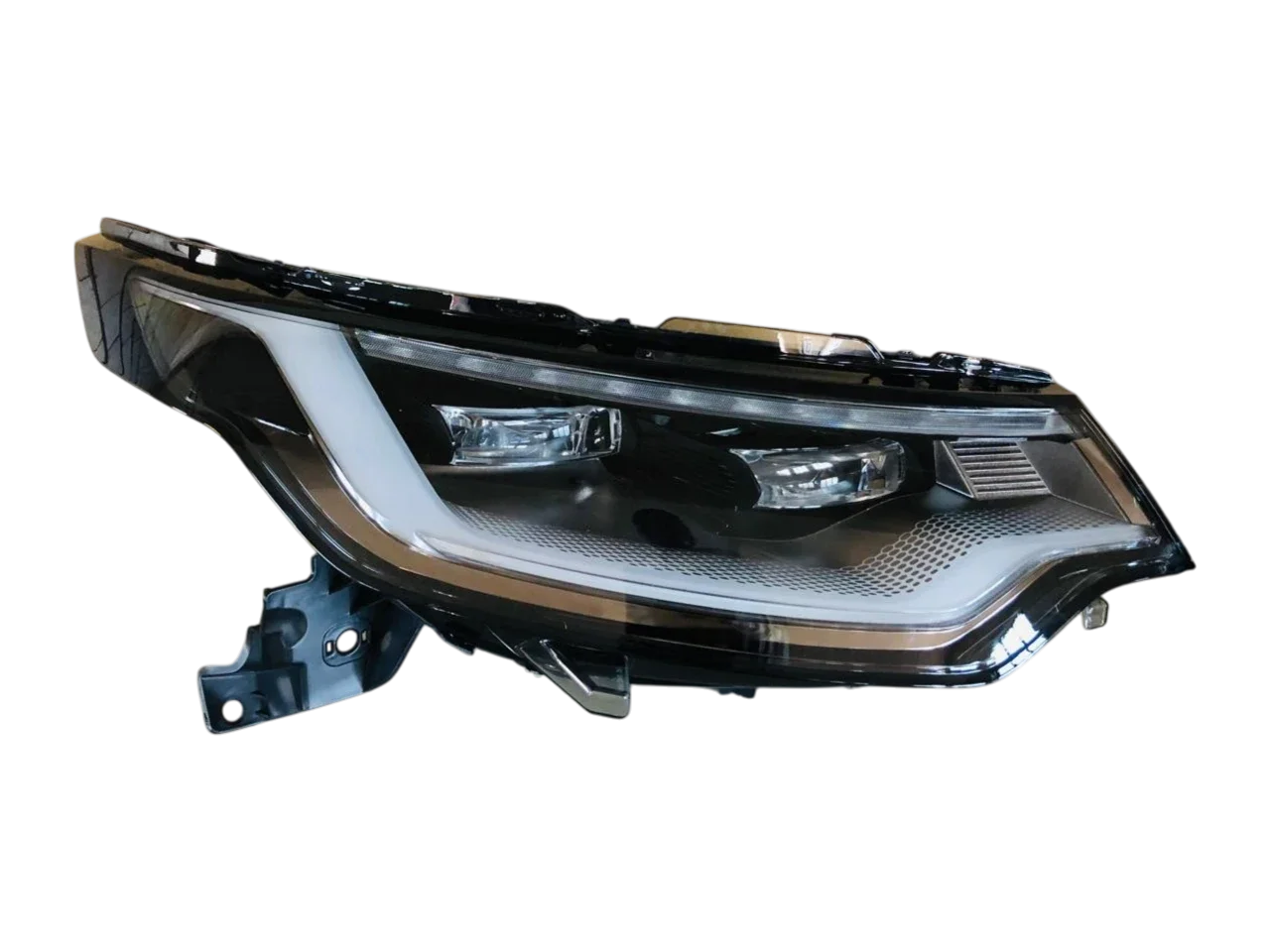 Land Rover Discovery 5 Matrix Headlight – Right Side
