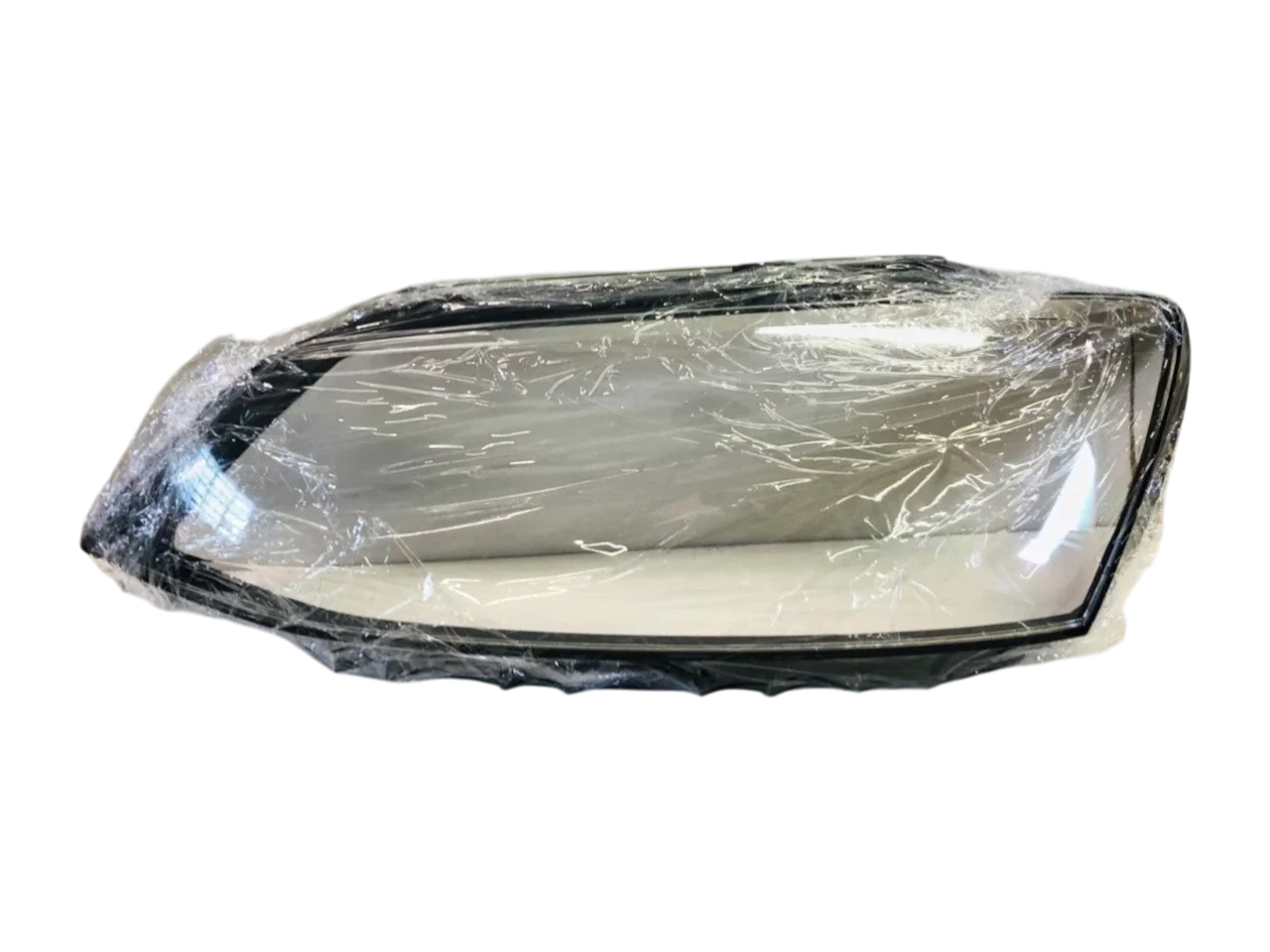 VW Jetta 6/7 replacement headlight lens - Left side