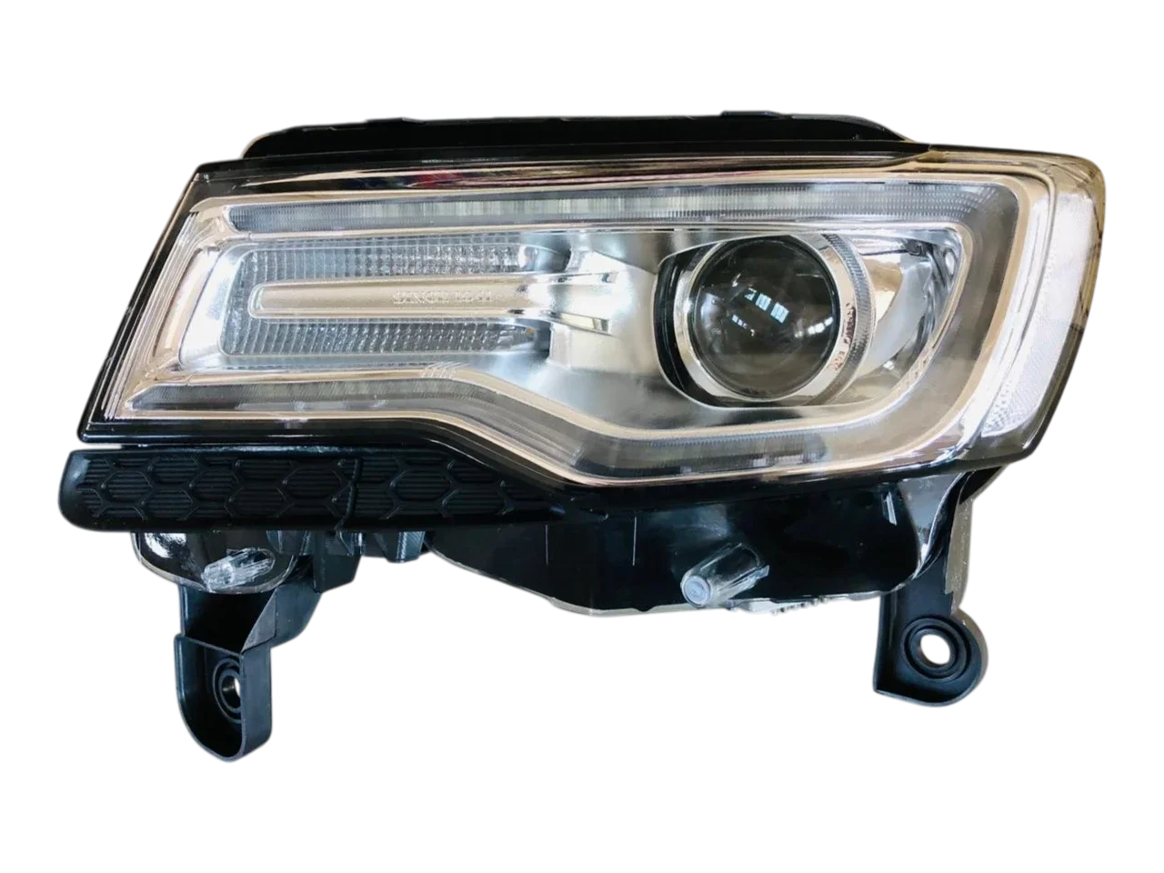 Jeep Cherokee chrome Xenon Headlight – Left Side