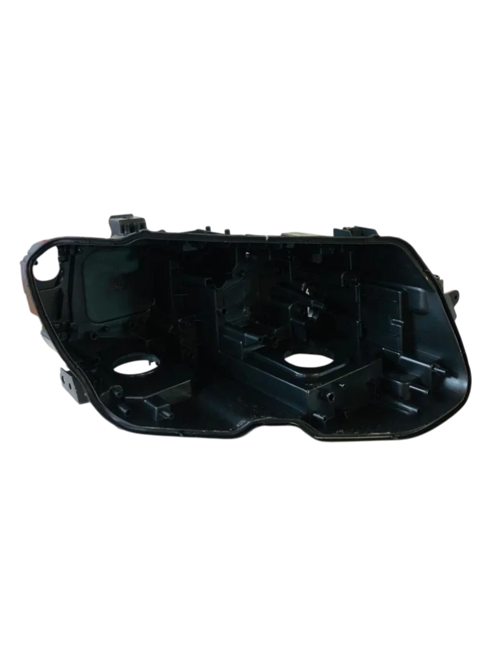VW Tiguan R-line replacement headlight housing - Right side