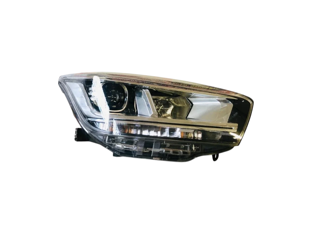 Chery Tiggo 4 pro LED TEC headlight - Right side