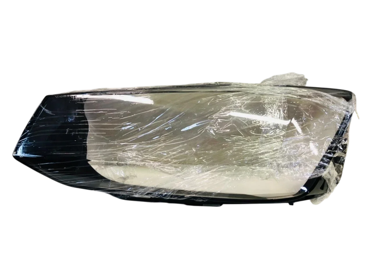 Audi Q2 replacement headlight lens -Left side