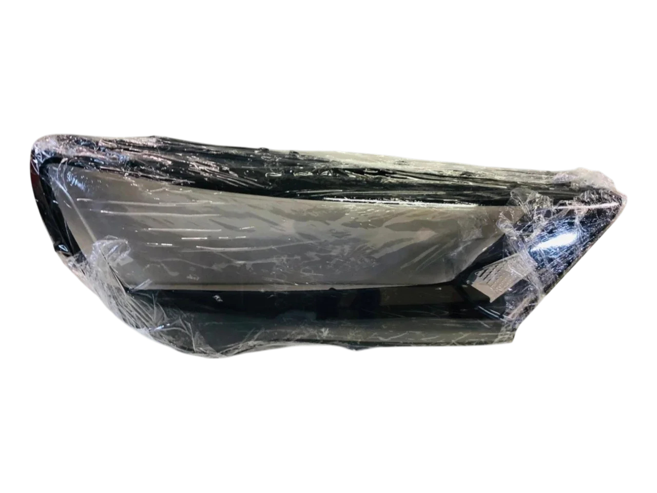 Audi Q7 4M replacement headlight lens - Right side