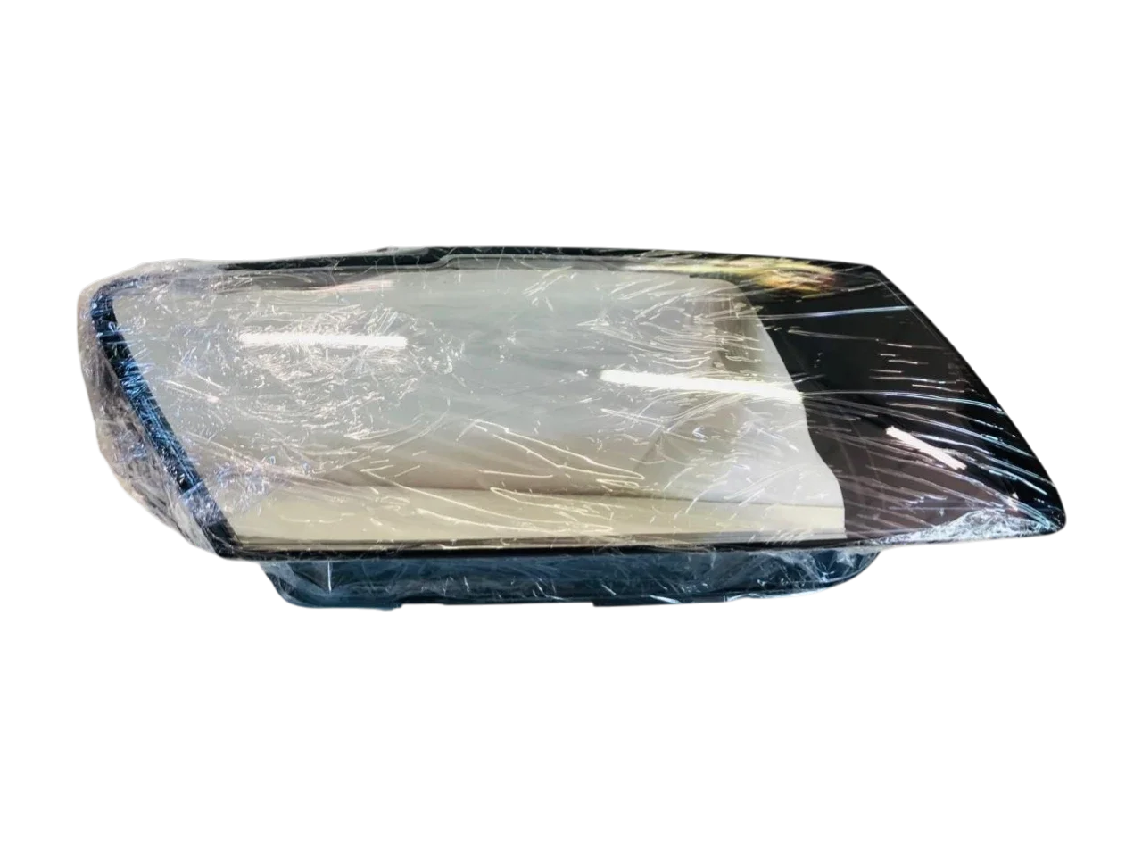 Audi Q5 replacement headlight lens - Right lens