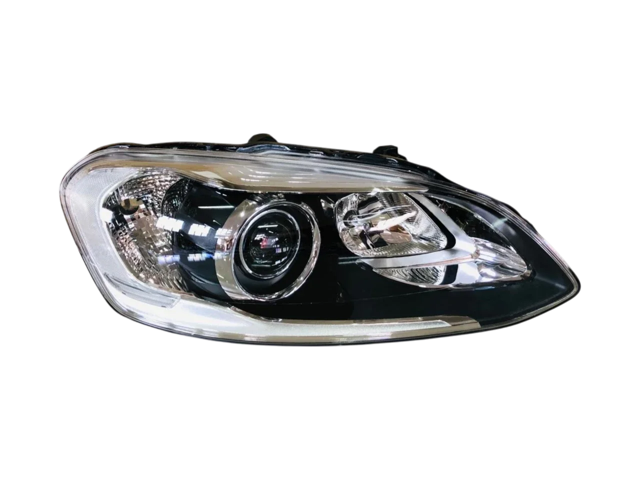 Volvo XC60 HID LED Xenon Headlight – Right Side
