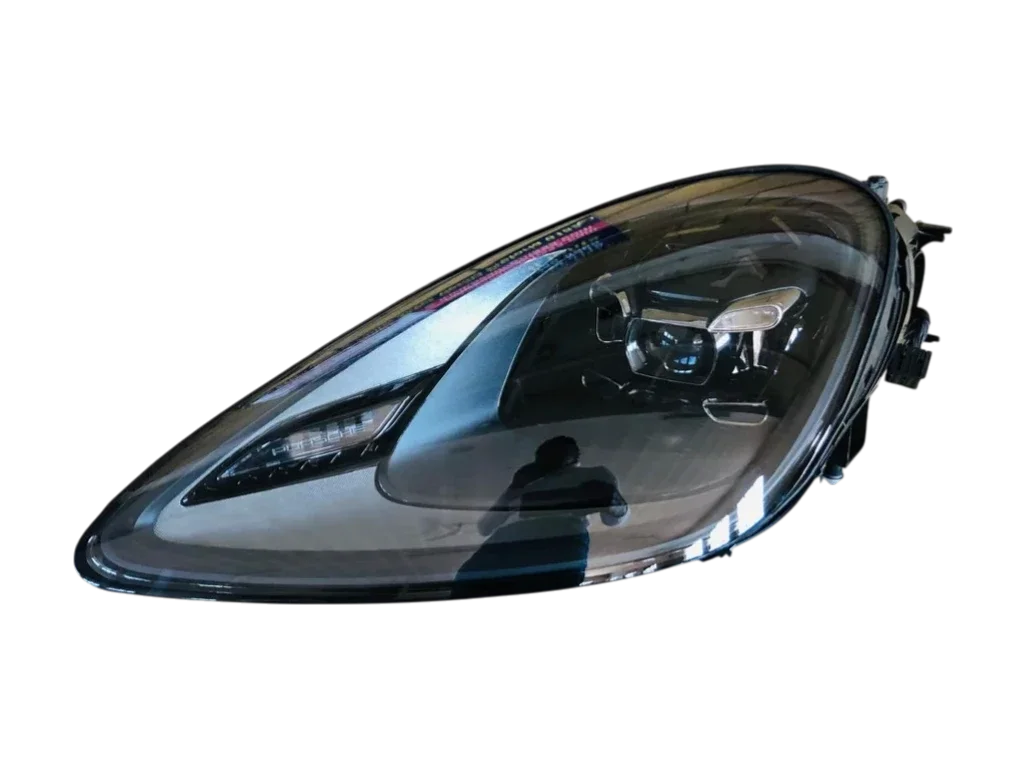 Porsche Cayenne / Macan 9YA Xenon Headlight – Right Side