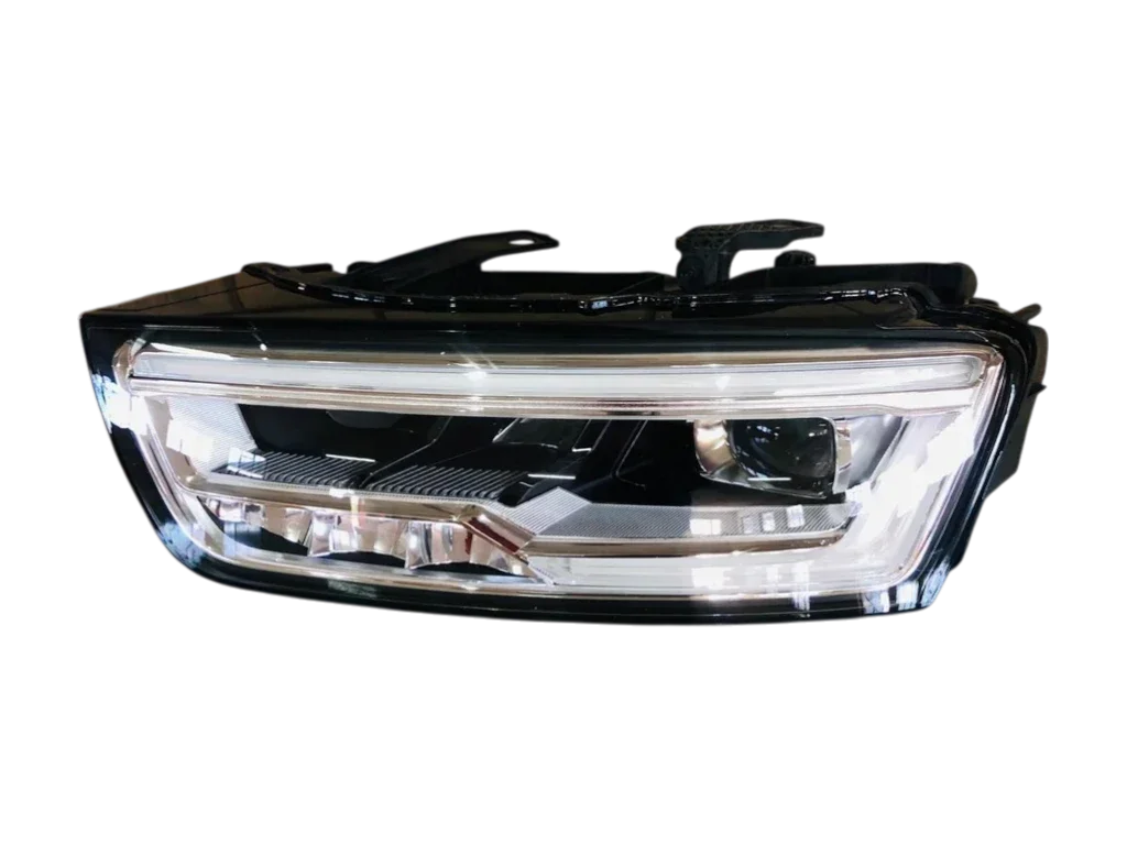 Audi RSQ3 / Q3 Xenon Headlight – Right Side