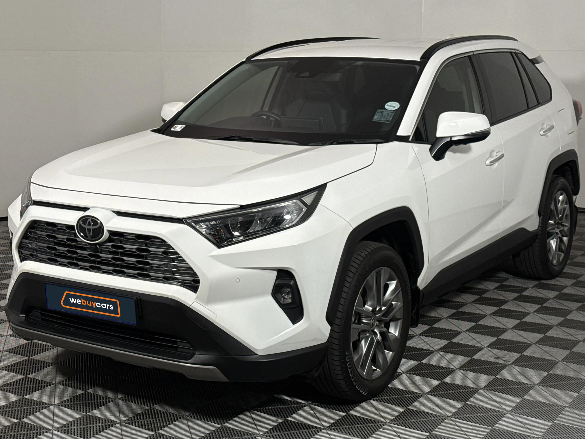 Used 2024 Toyota RAV4 2.0 VX