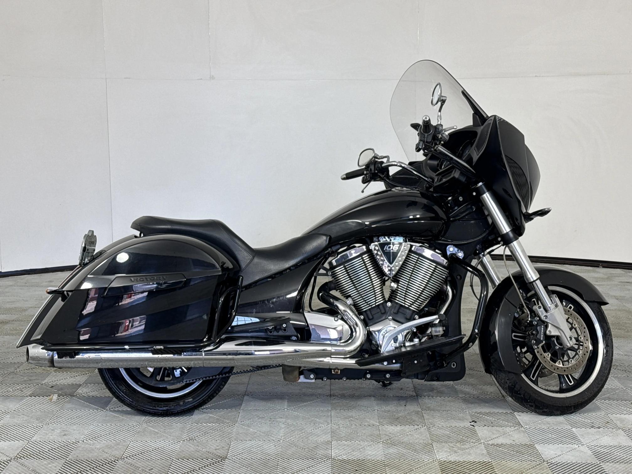 Used 2013 Victory Vision/cross Country Cross Country Tour