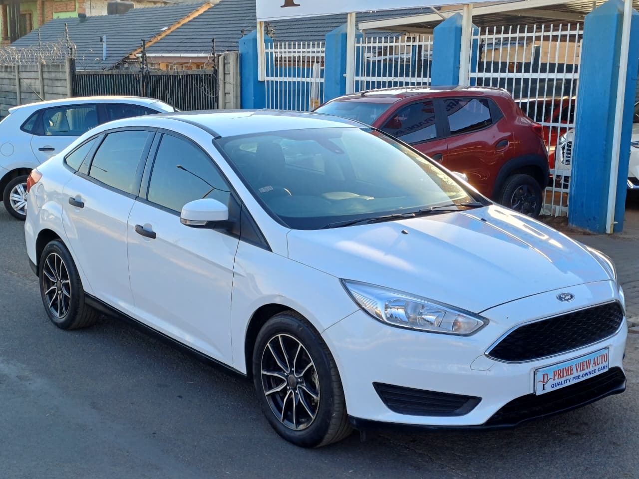 Used 2018 Ford Focus sedan 1.5T Trend auto
