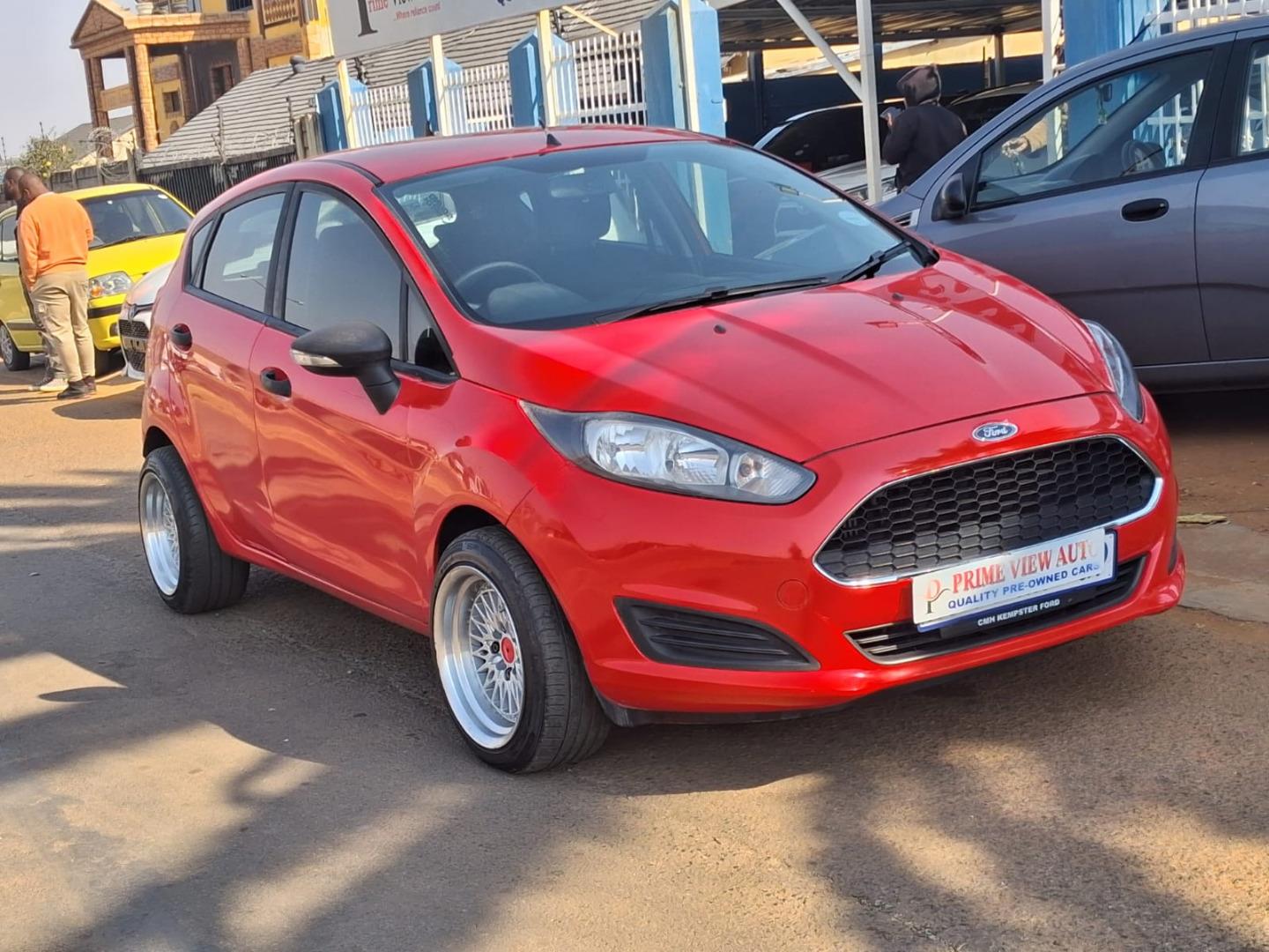 Used 2016 Ford Fiesta 5-door 1.0T Trend auto
