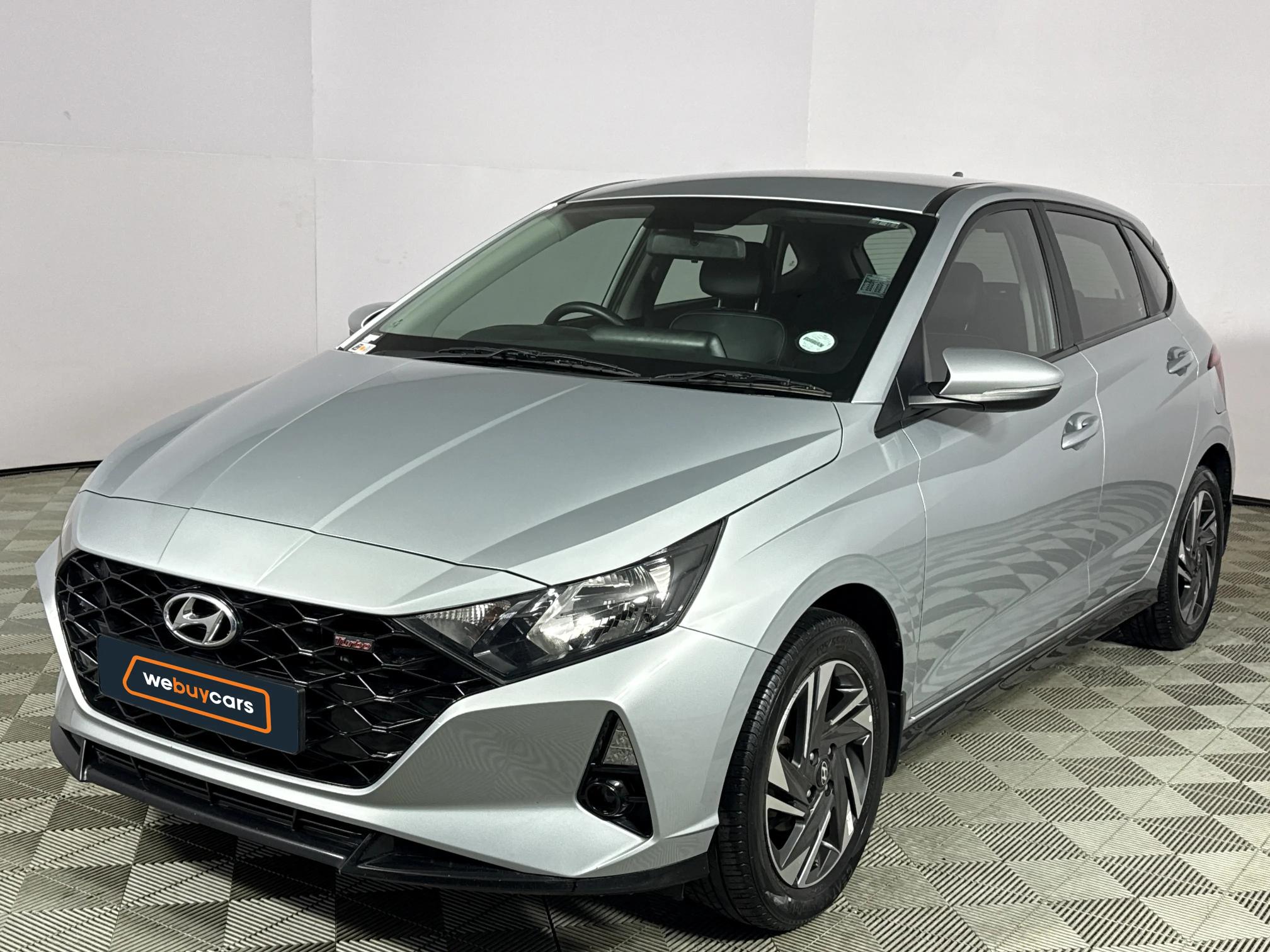 Used 2024 Hyundai i20 1.0T Fluid manual