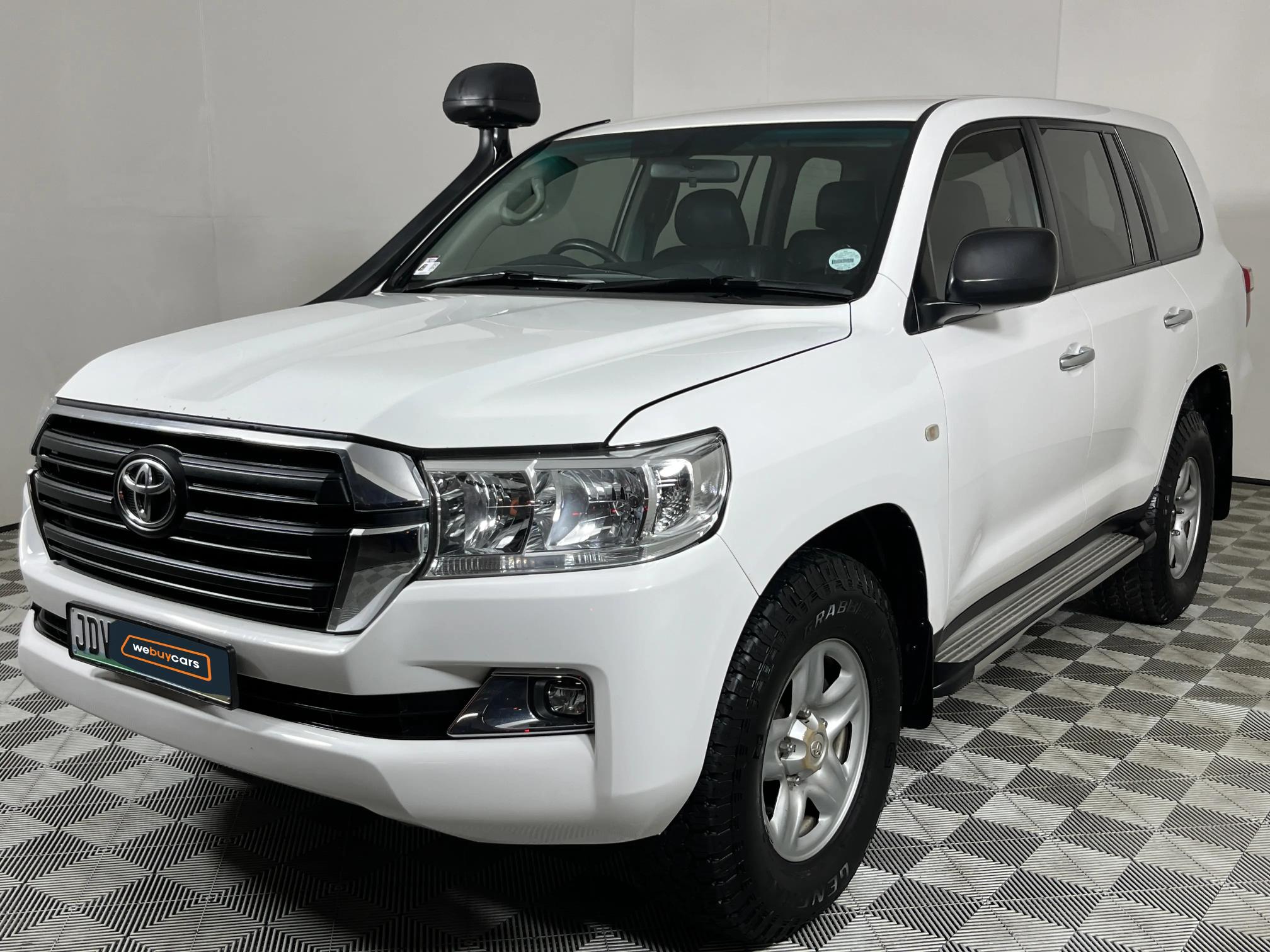 Used 2017 Toyota Land Cruiser 200 4.5D-4D V8 GX-R