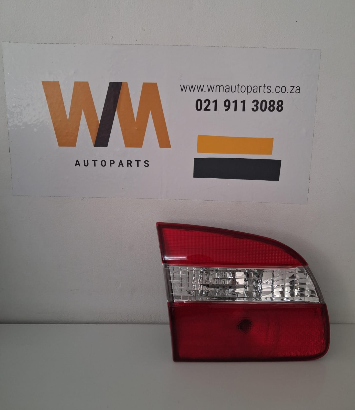 COROLLA TAIL LAMP L-H 02-04 (DEPO)