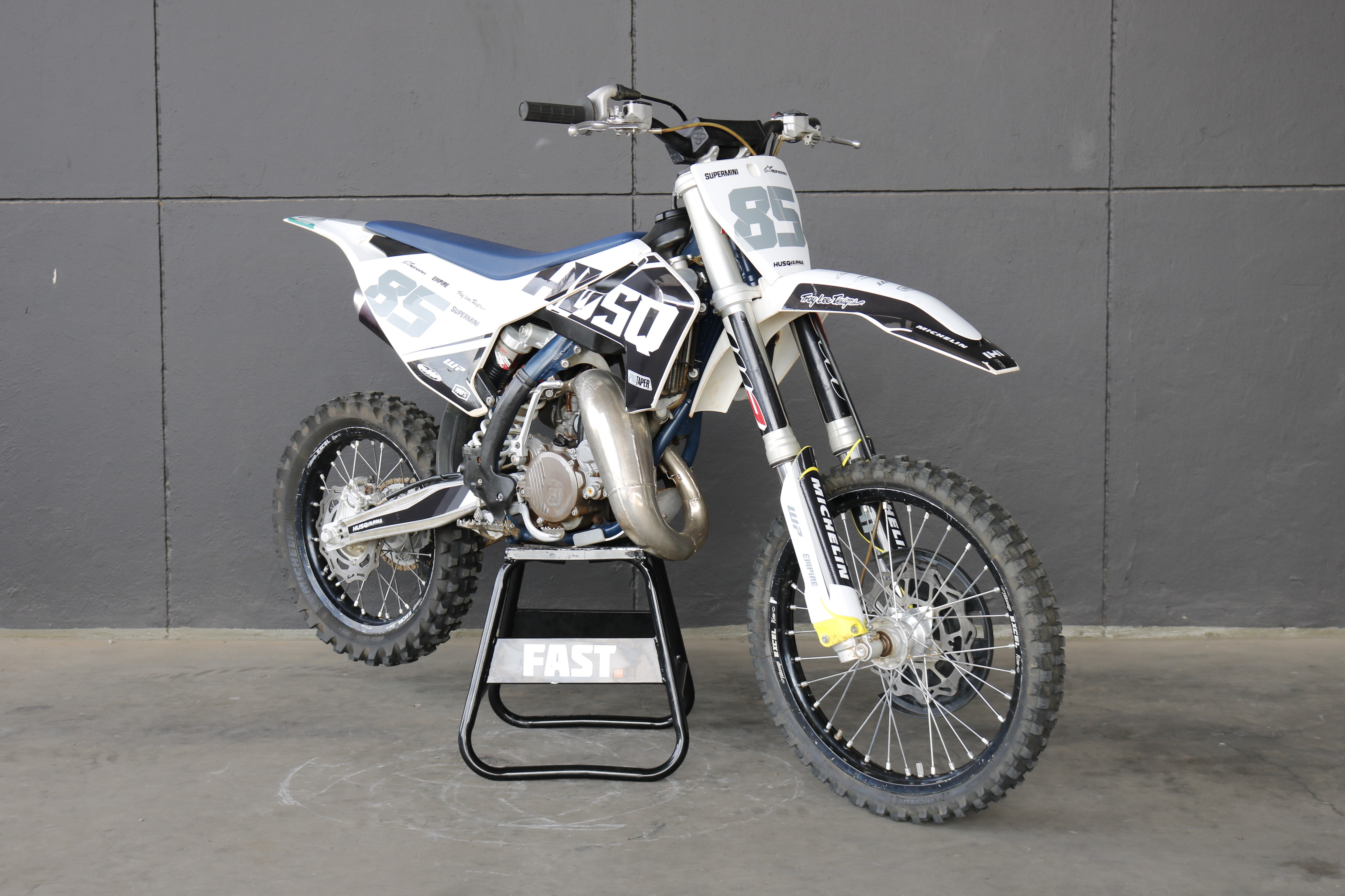 HUSQVARNA 85