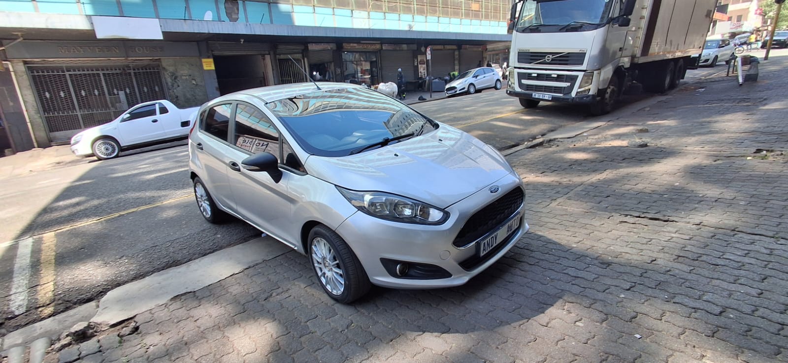 Used 2016 Ford Fiesta 5-door 1.0T Trend auto