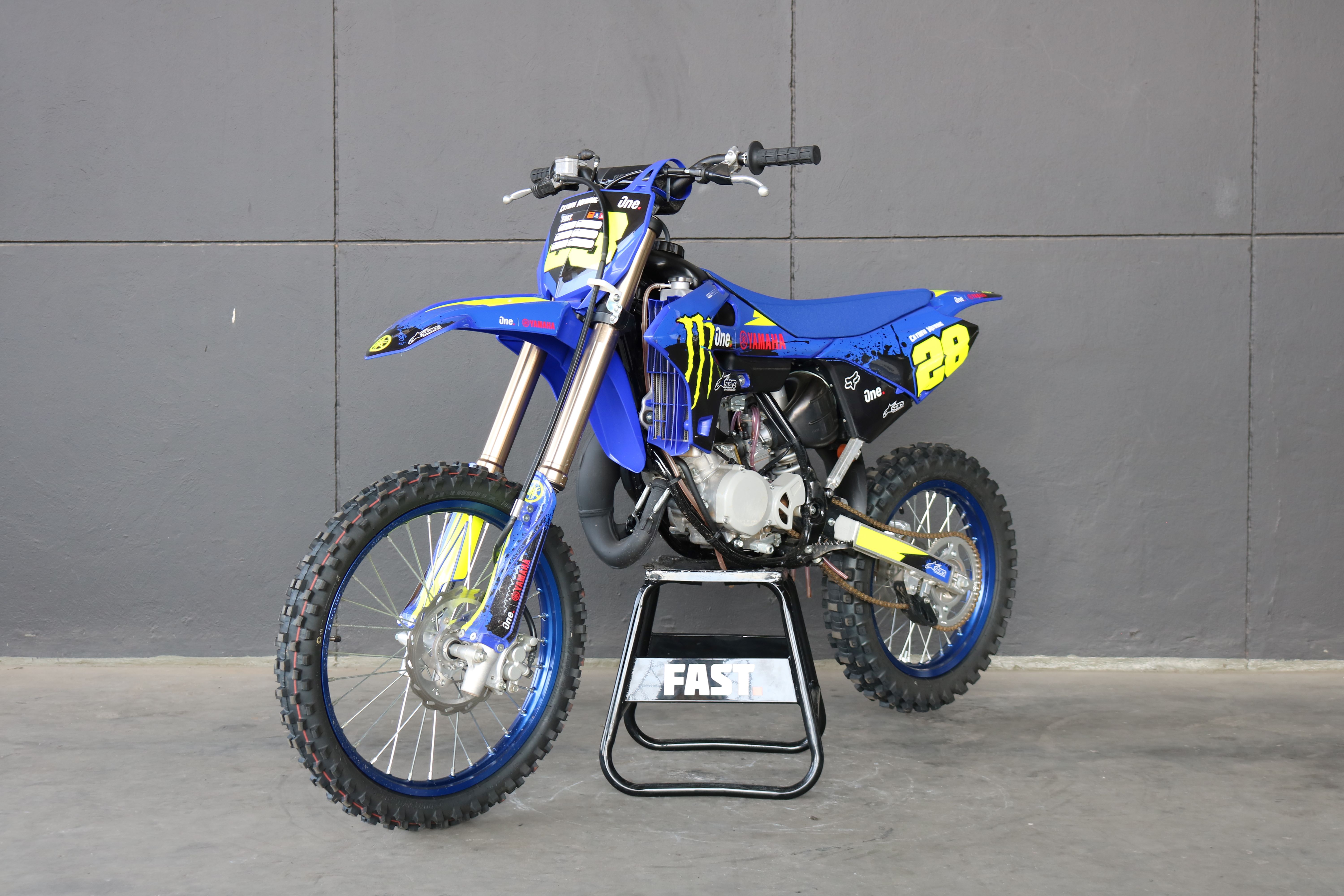 YAMAHA YZ85