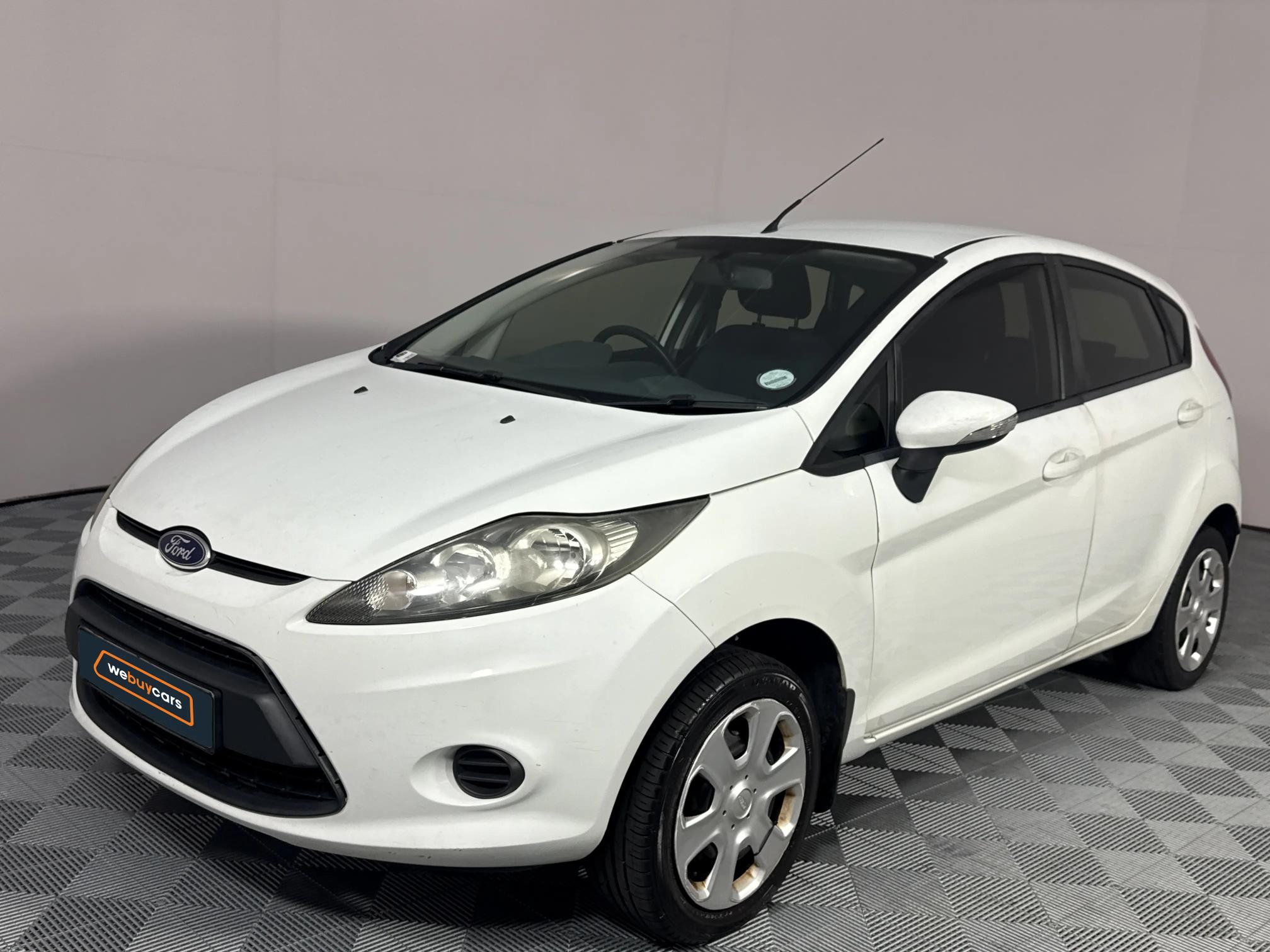 Used 2011 Ford Fiesta 5-door 1.6 Ambiente auto