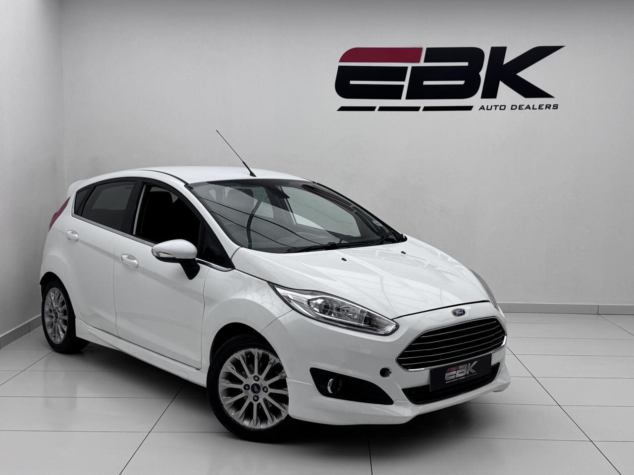 Used 2016 Ford Fiesta 5-door 1.0T Titanium auto