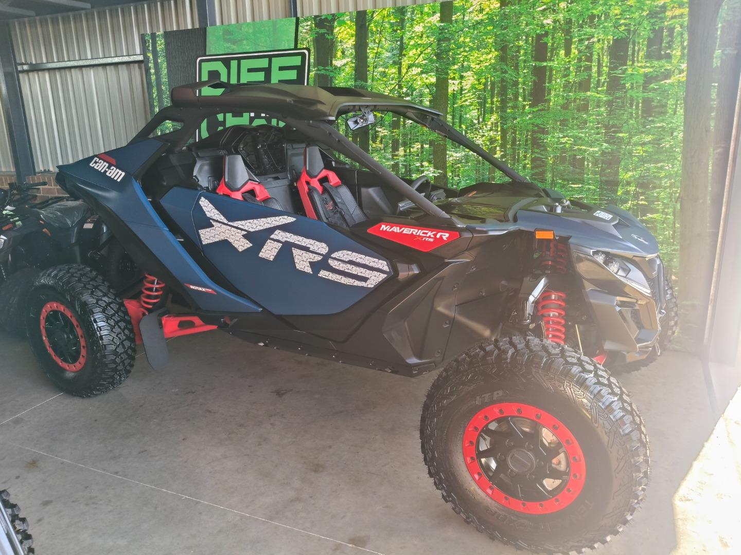 Used 2026 Can-Am Maverick R x s AUTOMATIC