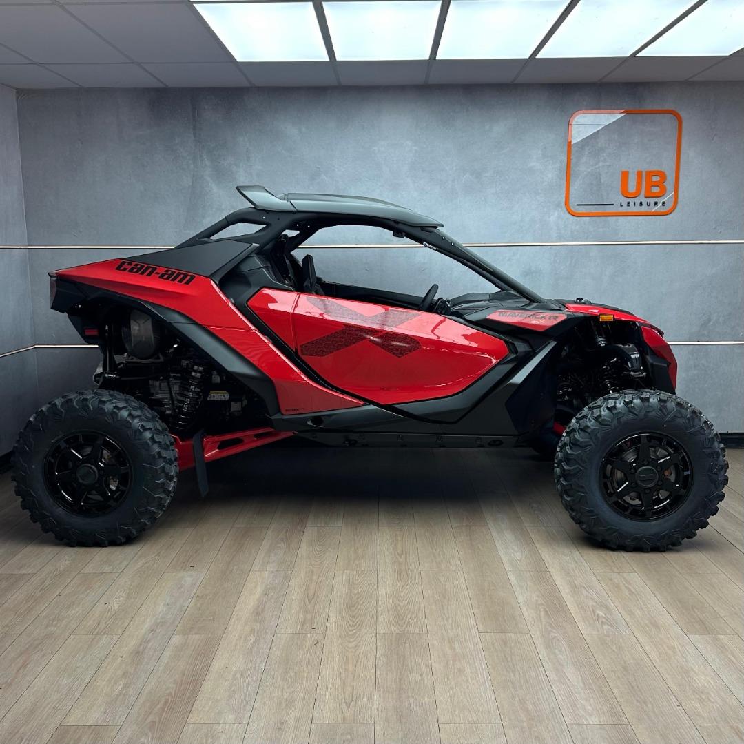 New 2026 Can-Am MAVERICK R X DCT - LEGION RED