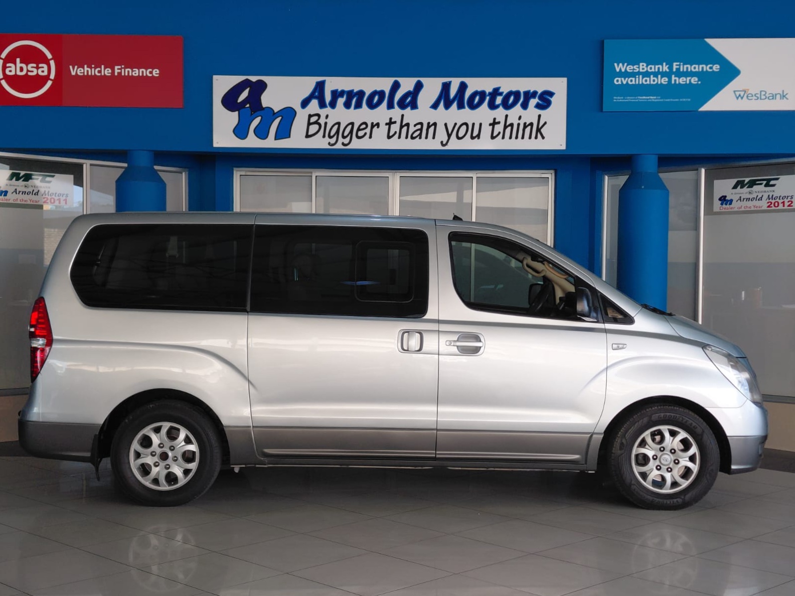 Used 2010 Hyundai H-1 2.5VGTi bus GLS