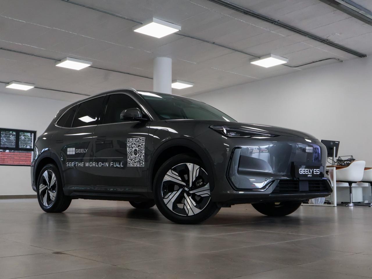 New 2026 Geely E5 EM-i Apex