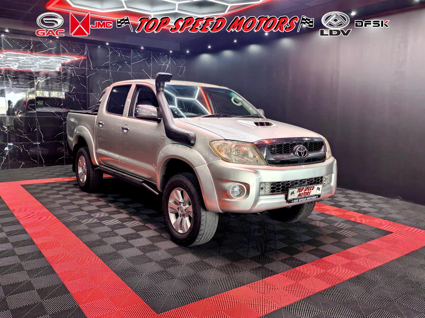 Used 2011 Toyota Hilux 3.0D-4D double cab 4x4 Raider Dakar edition