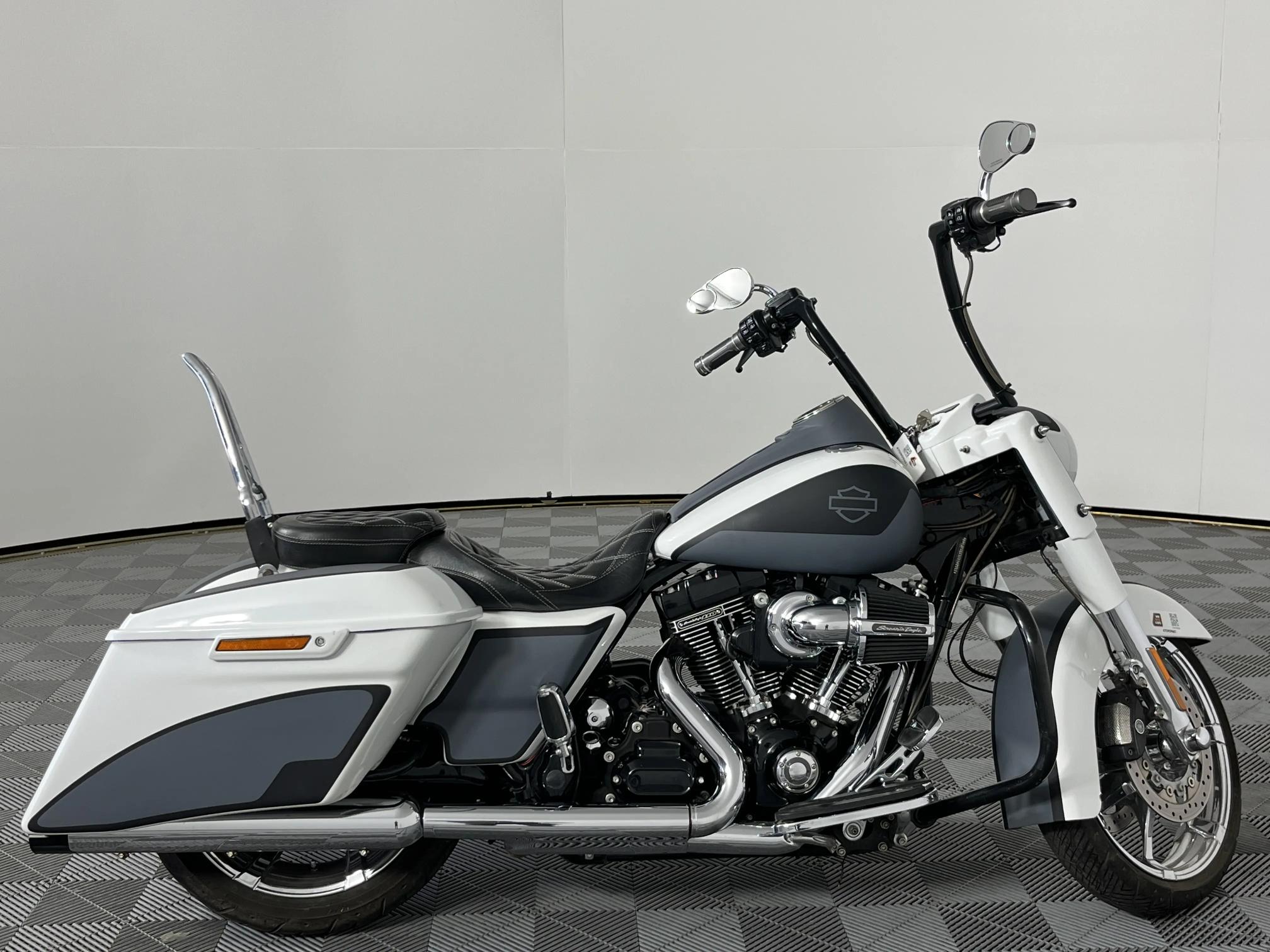 Used 2013 Harley Davidson CVO Road King 110th