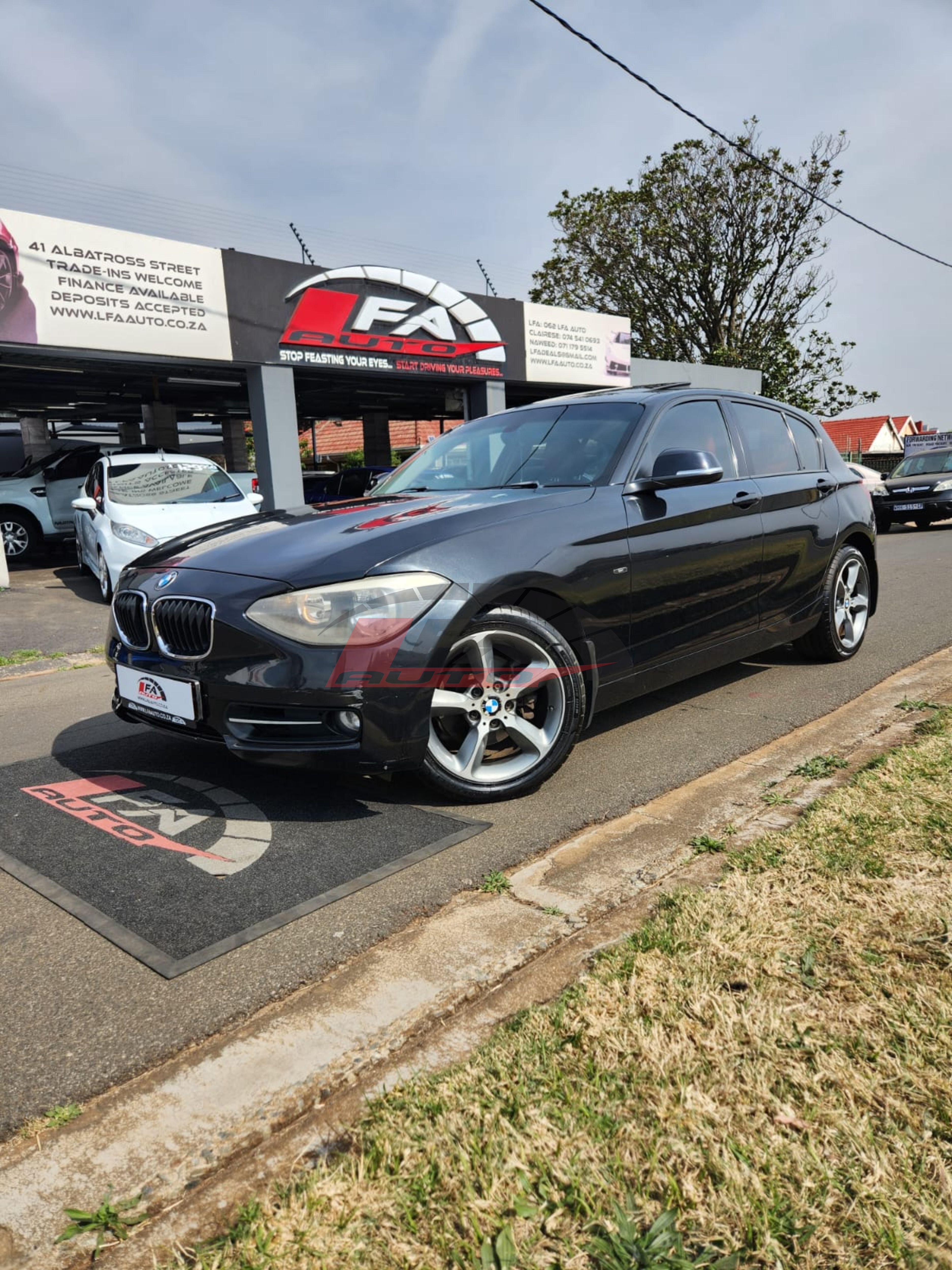 2011 BMW 1 Series 118i 5-door Sport