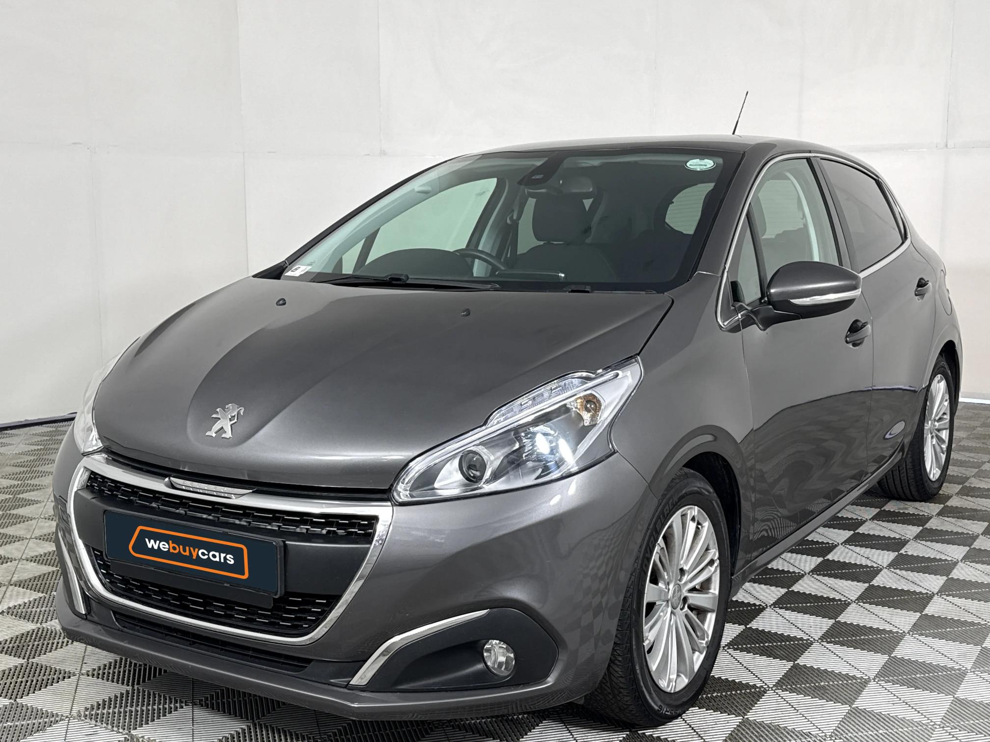 Used 2021 Peugeot 208 1.2T Allure manual