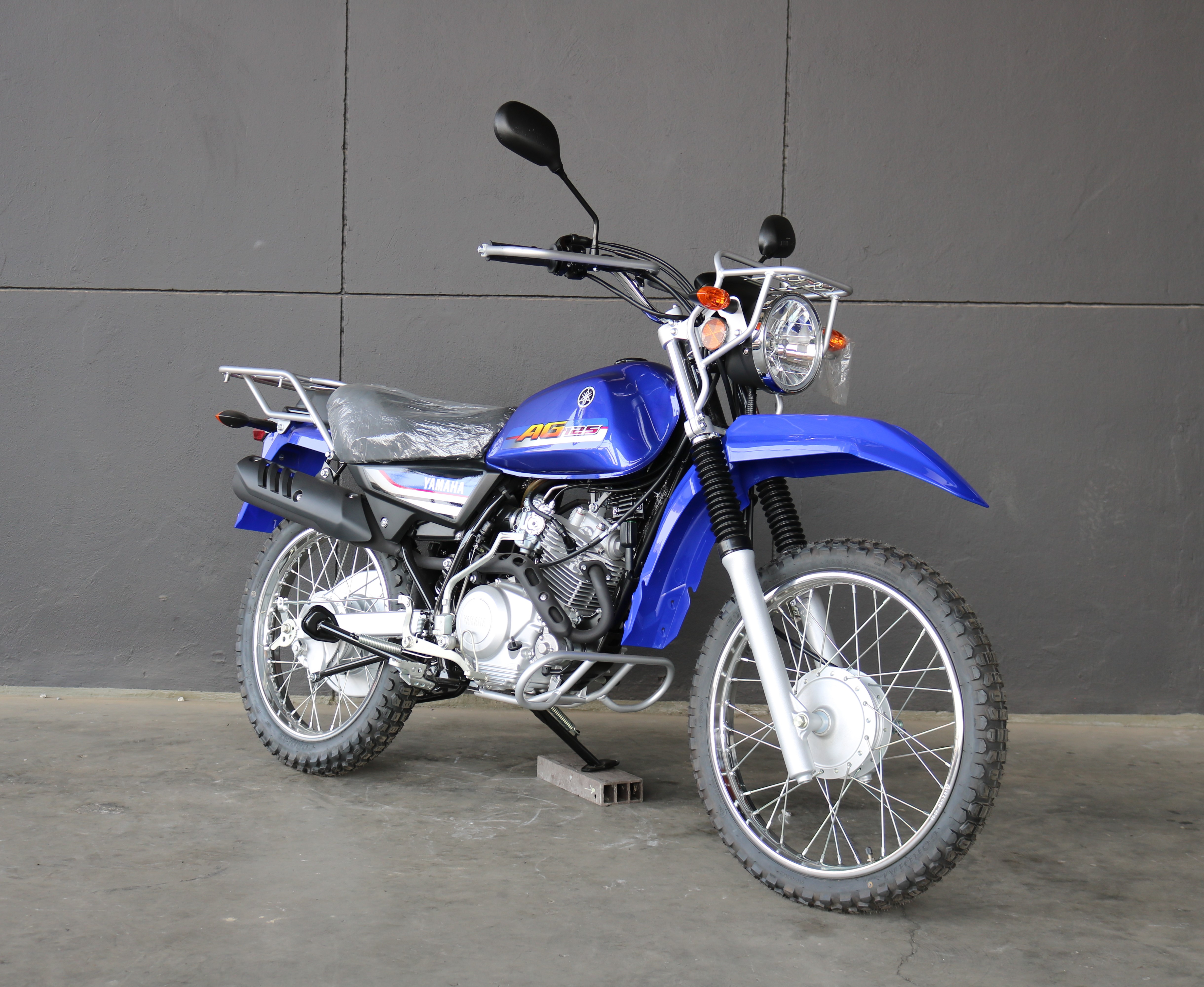 YAMAHA AG125