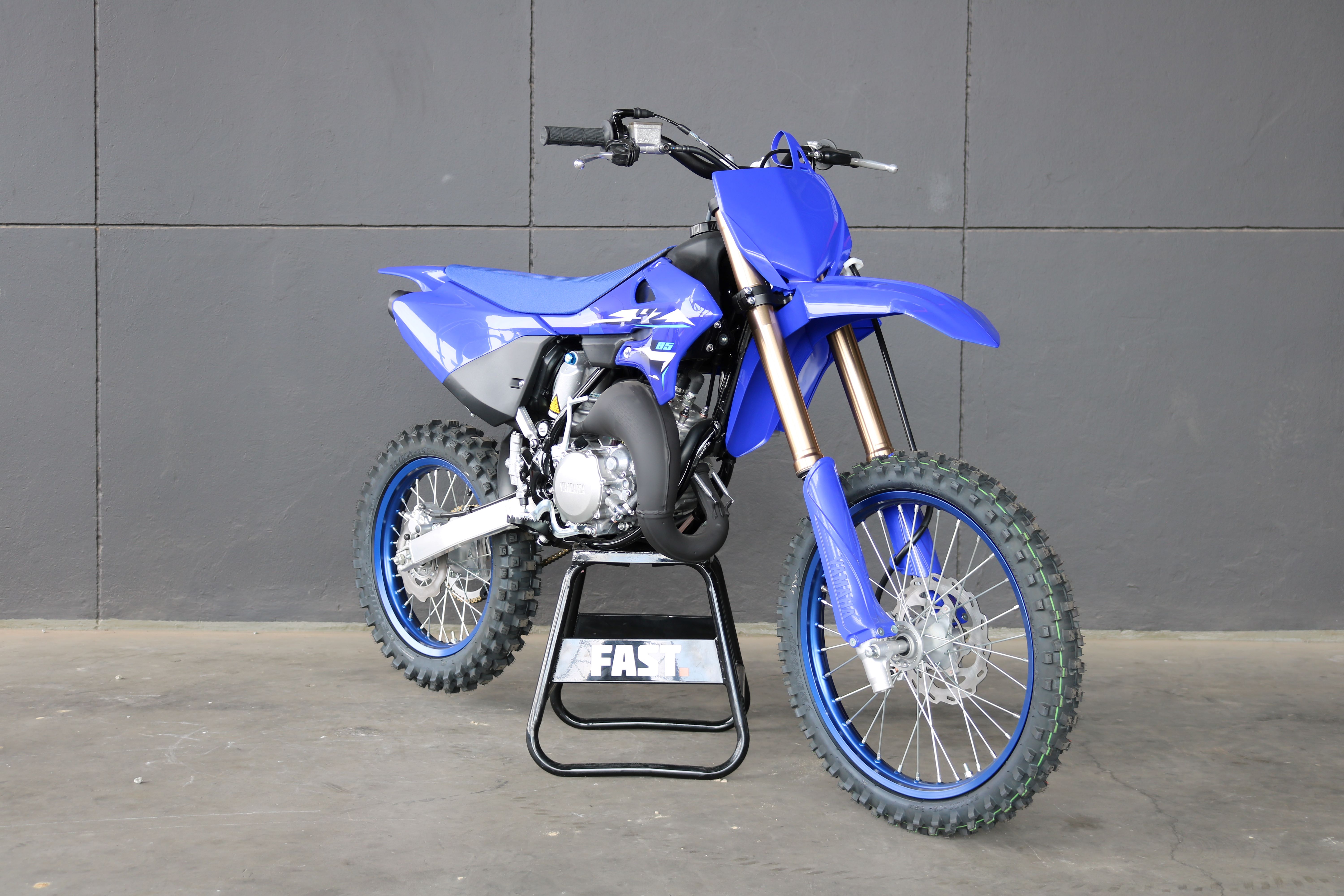 YAMAHA YZ 85