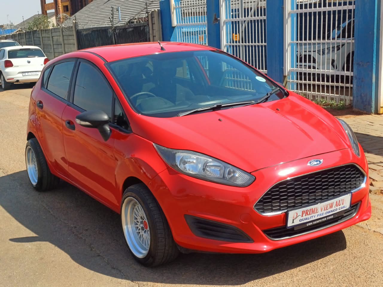 Used 2016 Ford Fiesta 5-door 1.0T Trend auto