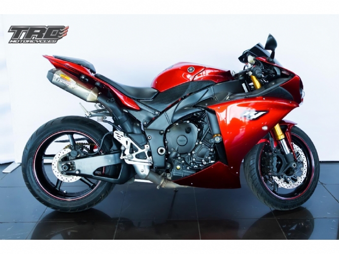 Used 2011 Yamaha YZF R1