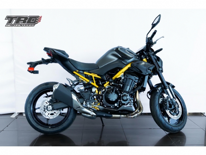 New 2026 Kawasaki Z900 ABS (ZR900F)