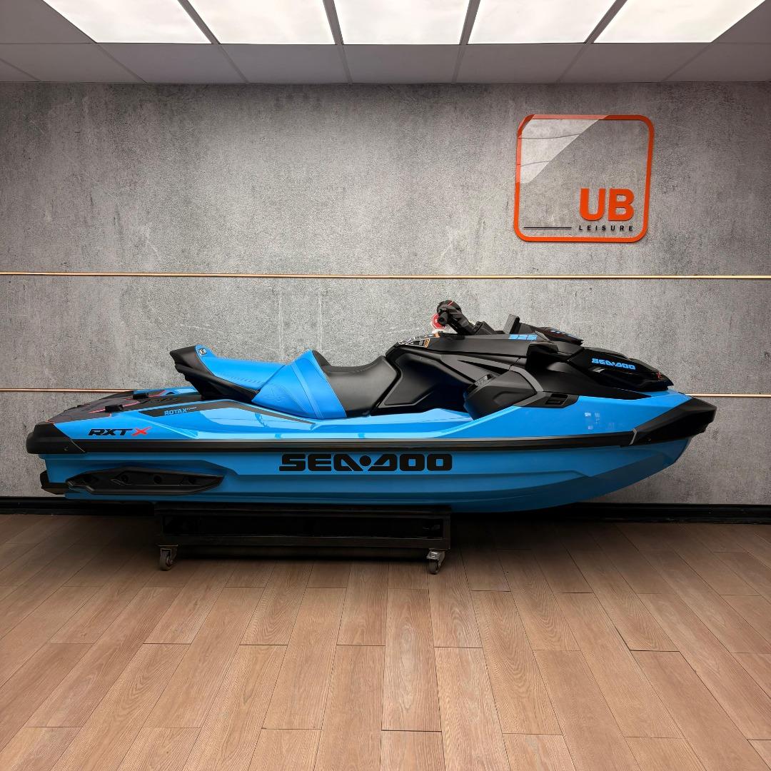 Used 2026 Seadoo RXT X 325 WITH SOUND SYSTEM 🔊 - GULFSTREAM BLUE PREMIUM