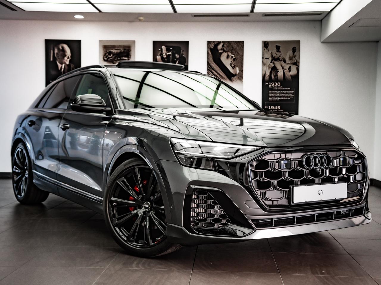 New 2026 Audi Q8 55TFSI quattro