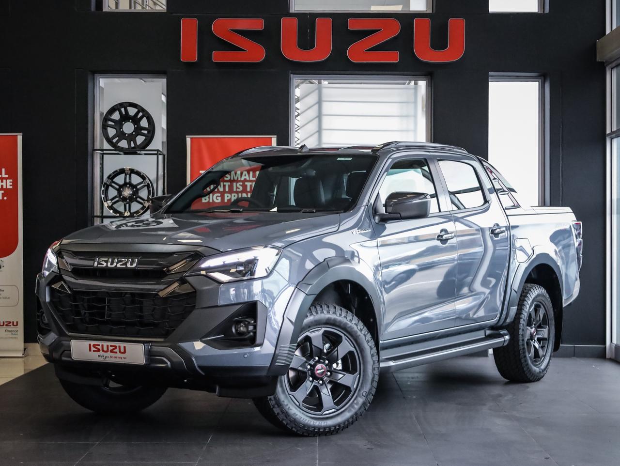 New 2026 Isuzu D-Max 3.0TD double cab V-Cross 4x4